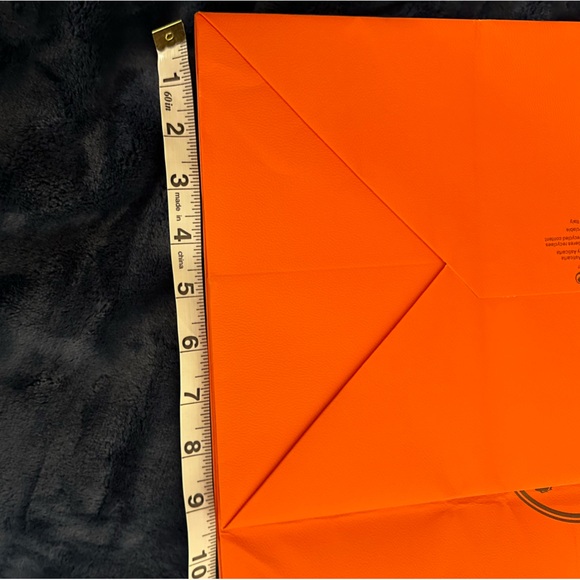 Hermes large paper shopping bag￼ - Picture 3 of 4